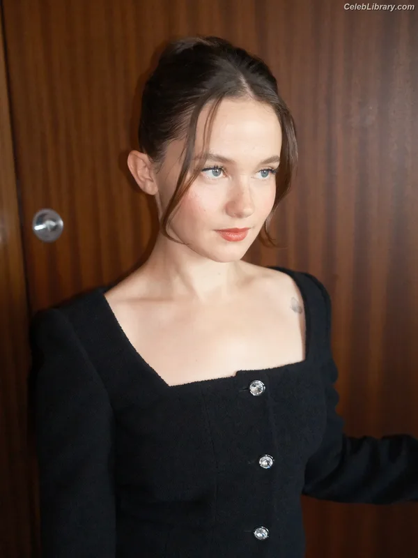 Cailee Spaeny photo 12 of 705
