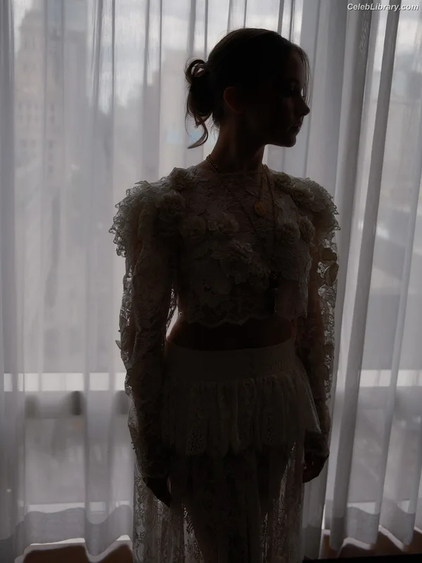 Cailee Spaeny photo 15 of 705