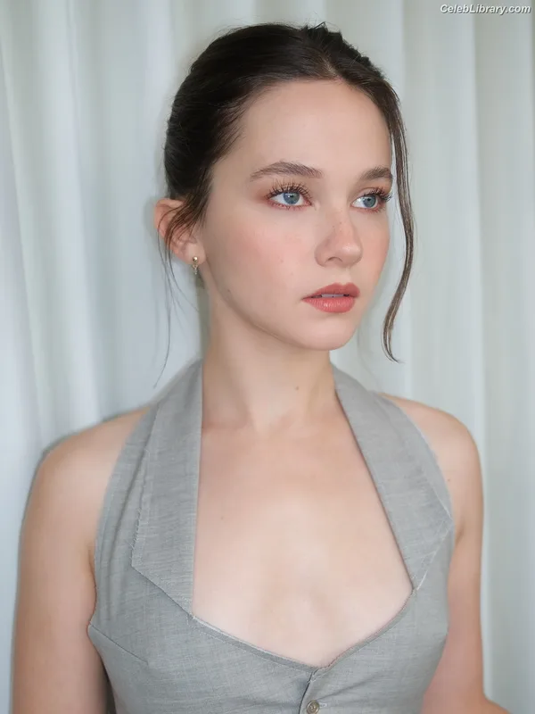 Cailee Spaeny photo 11 of 705