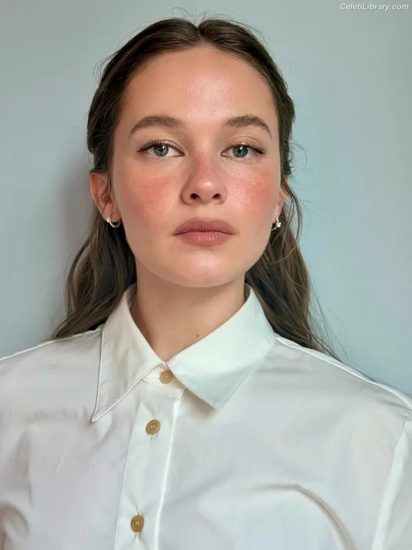 Cailee Spaeny photo 23 of 705