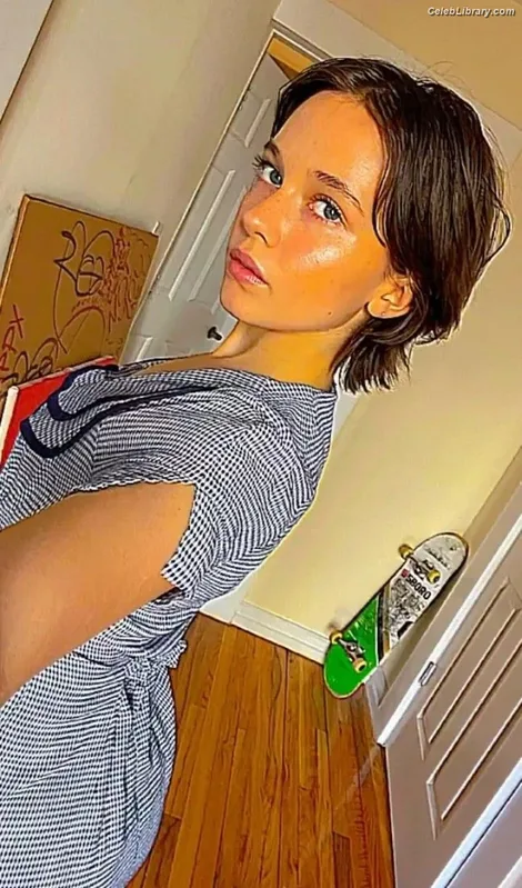 Cailee Spaeny photo 18 of 705