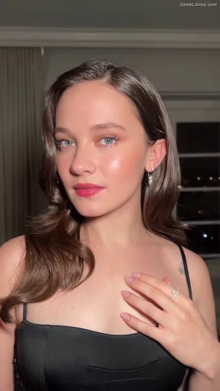 Cailee Spaeny photo 6 of 705