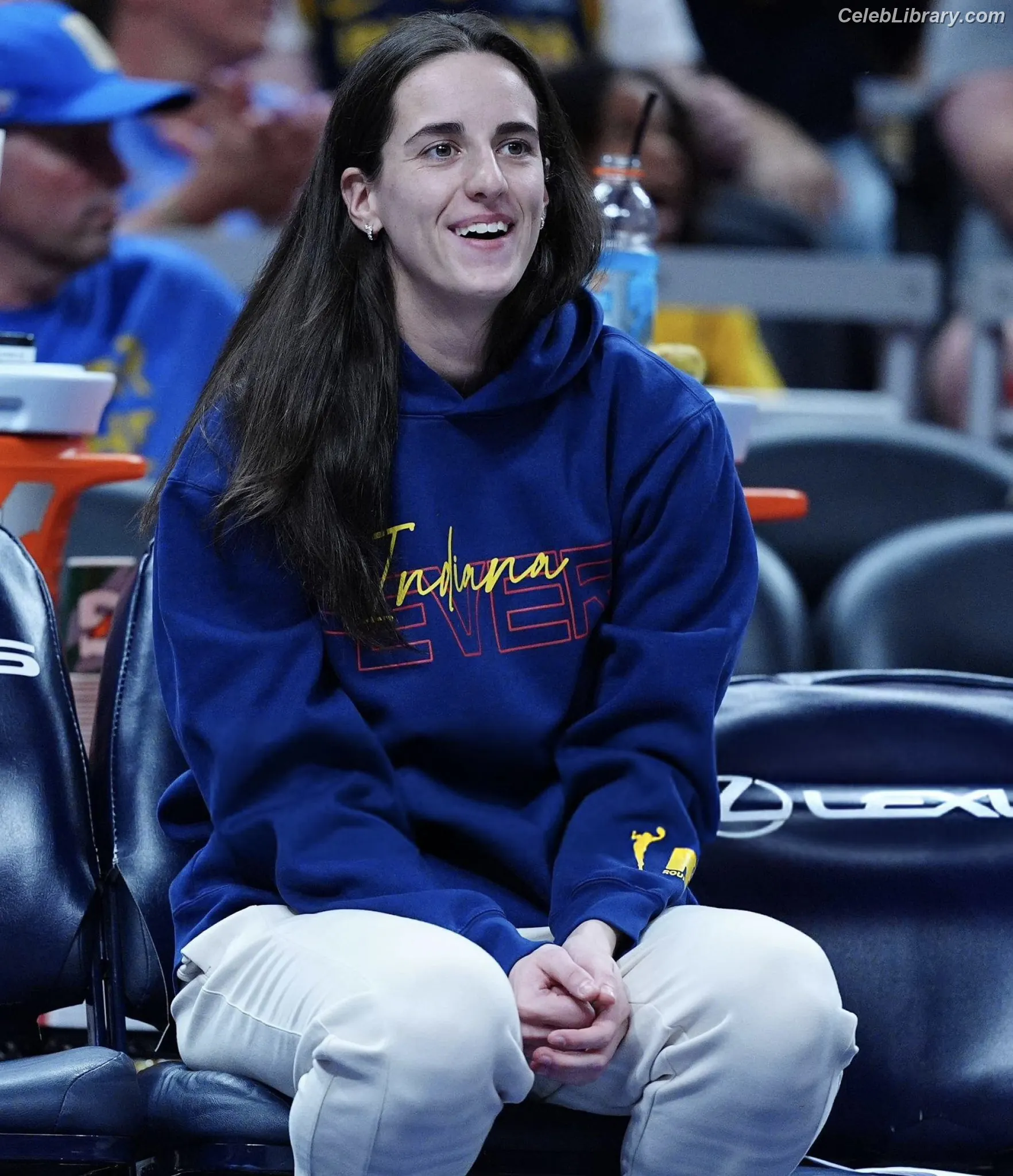 Caitlin Clark photo 1 of 714