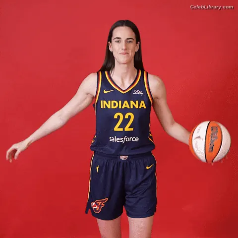 Caitlin Clark photo 1 of 714
