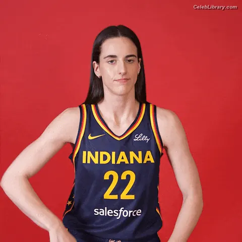 Caitlin Clark photo 2 of 714