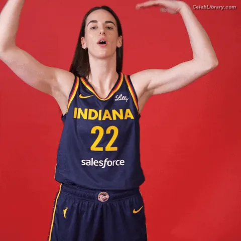 Caitlin Clark photo 5 of 714