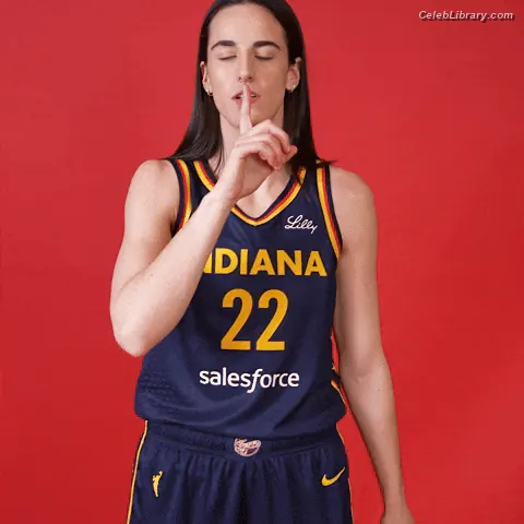 Caitlin Clark photo 6 of 714