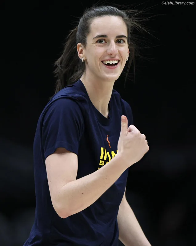 Caitlin Clark photo 18 of 709