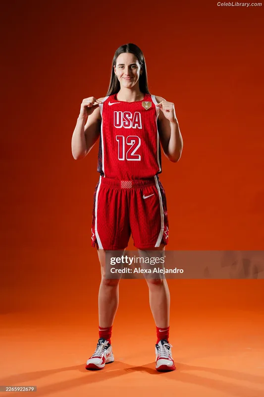 Caitlin Clark photo 17 of 709