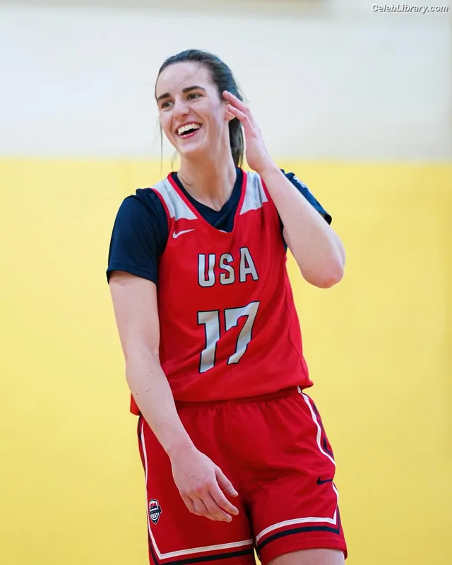 Caitlin Clark photo 19 of 709