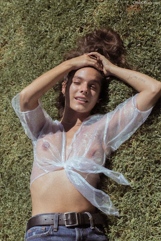 Caitlin Stasey photo 6 of 61