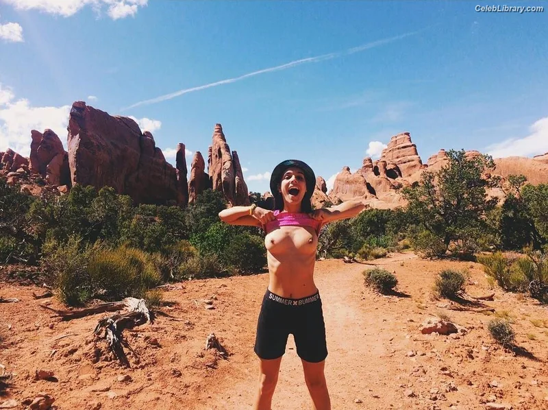 Caitlin Stasey photo 15 of 61