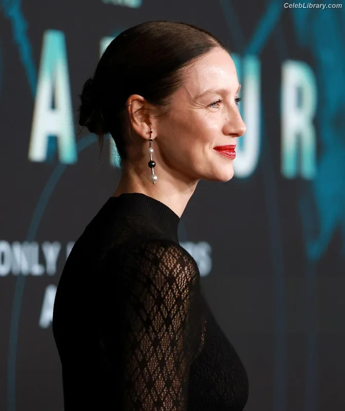 Caitriona Balfe photo 17 of 130