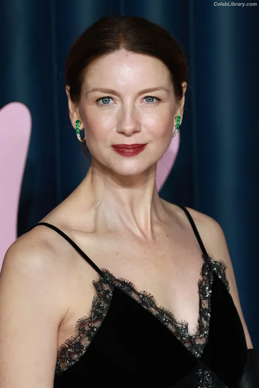 Caitriona Balfe photo 22 of 130