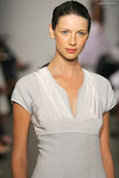 Caitriona Balfe photo 15 of 130