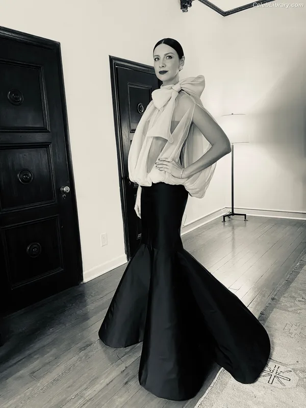 Caitriona Balfe photo 17 of 130