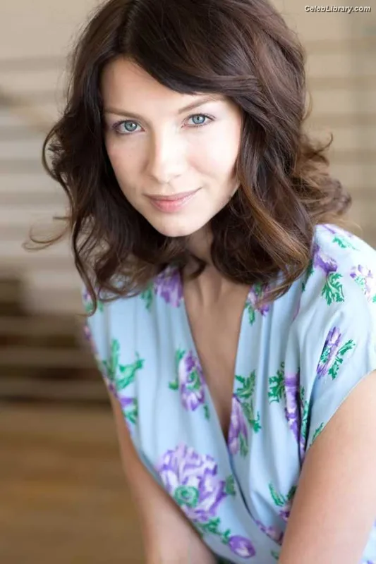 Caitriona Balfe photo 11 of 130