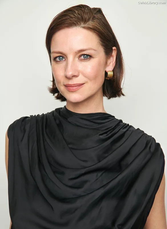 Caitriona Balfe photo 18 of 130