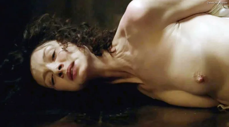 Caitriona Balfe photo 22 of 130