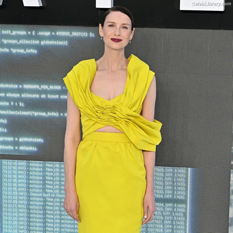 Caitriona Balfe photo 14 of 130