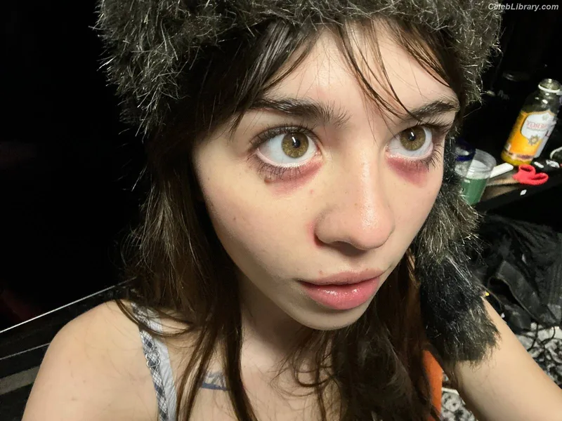 Callie Haverda photo 2 of 70
