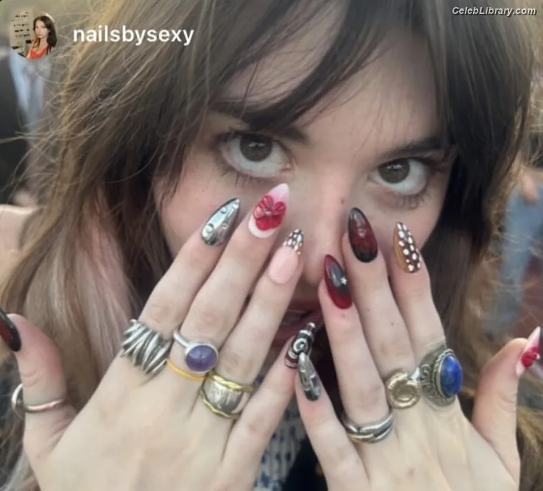 Callie Haverda photo 8 of 70