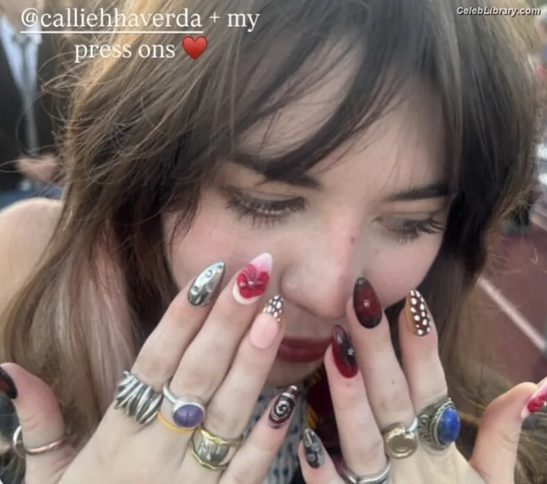 Callie Haverda photo 9 of 70