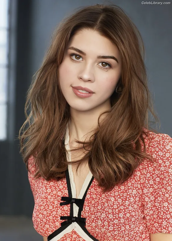 Callie Haverda photo 19 of 70