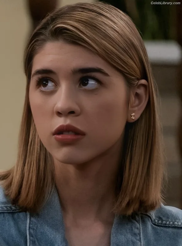 Callie Haverda photo 21 of 70