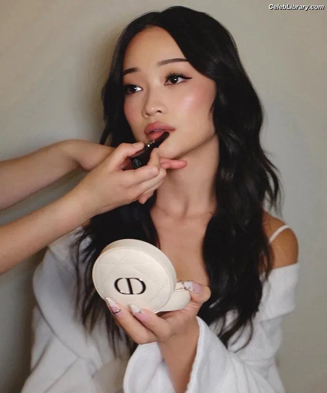 Callina Liang photo 11 of 244