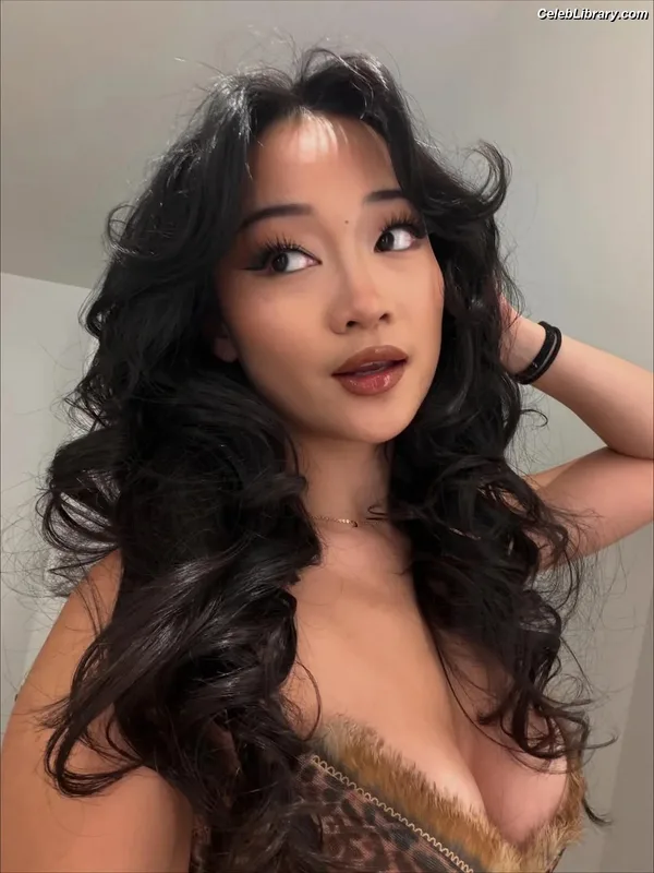 Callina Liang photo 21 of 244