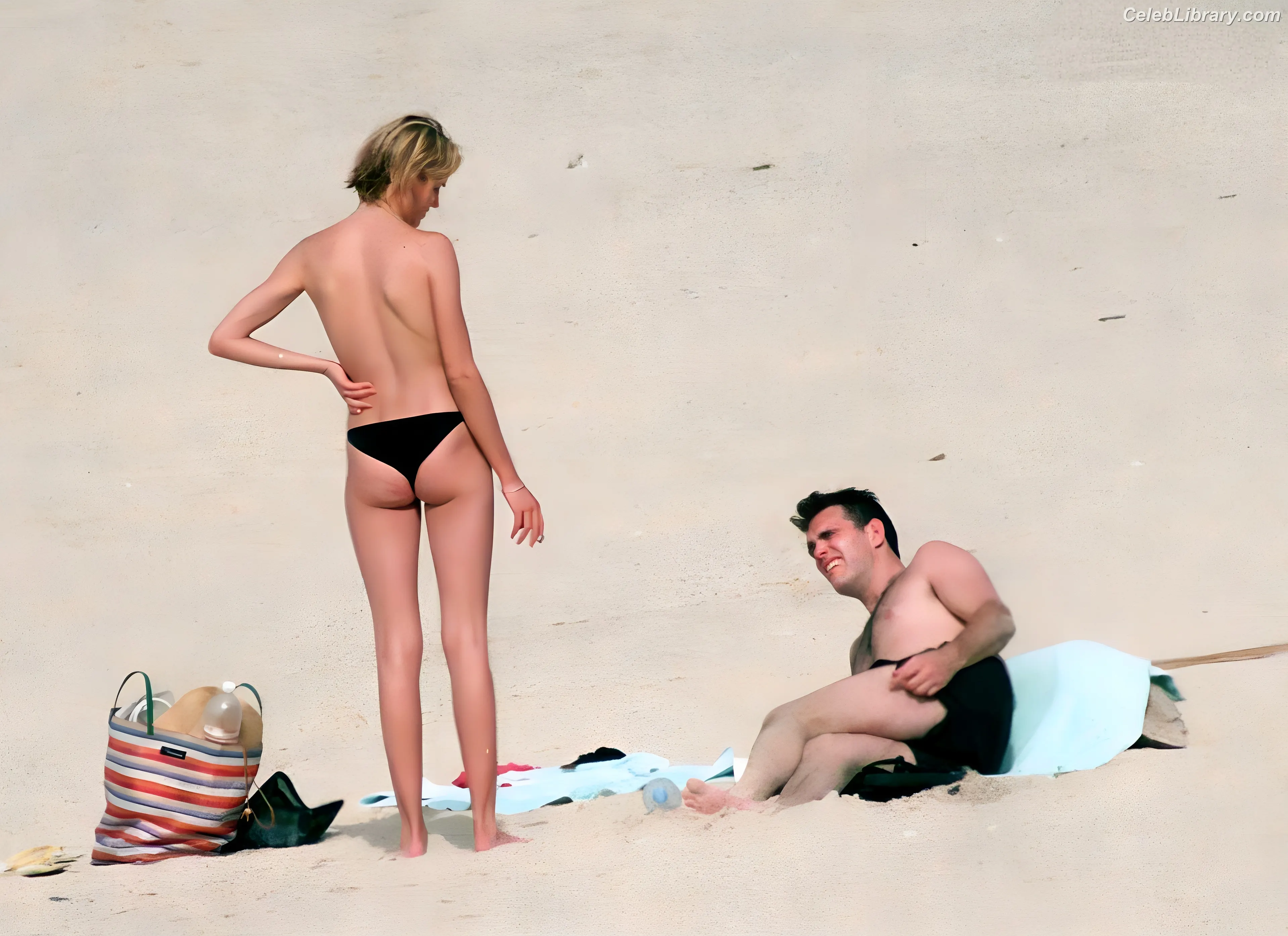 Cameron Diaz photo 7 of 216