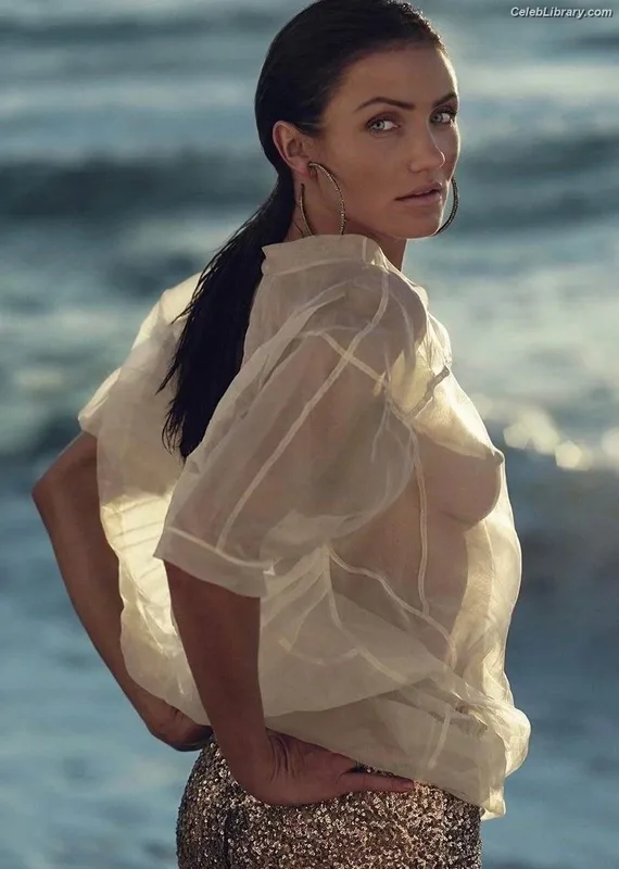 Cameron Diaz photo 4 of 215
