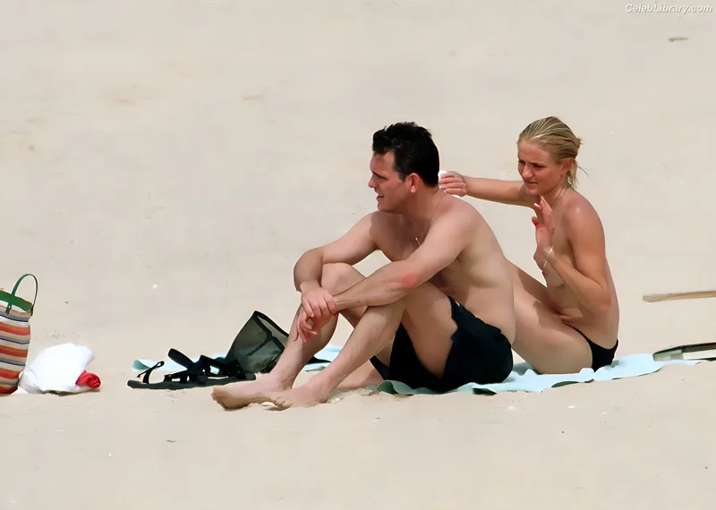 Cameron Diaz photo 22 of 215