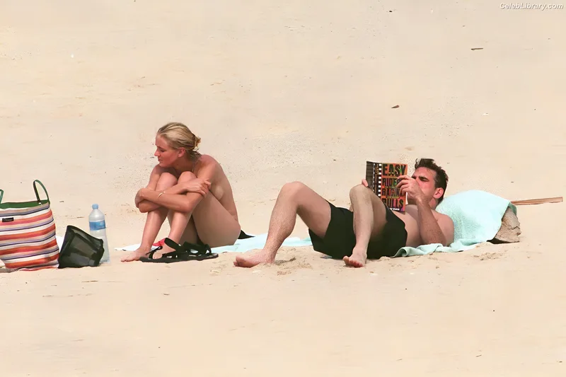 Cameron Diaz photo 1 of 215