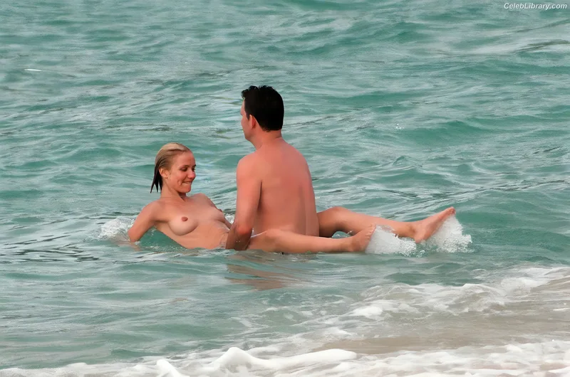 Cameron Diaz photo 2 of 215