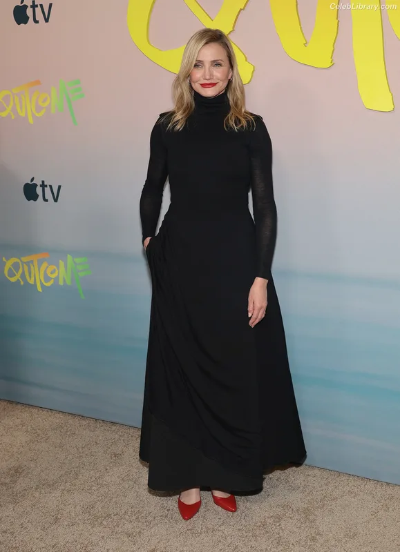 Cameron Diaz photo 7 of 215
