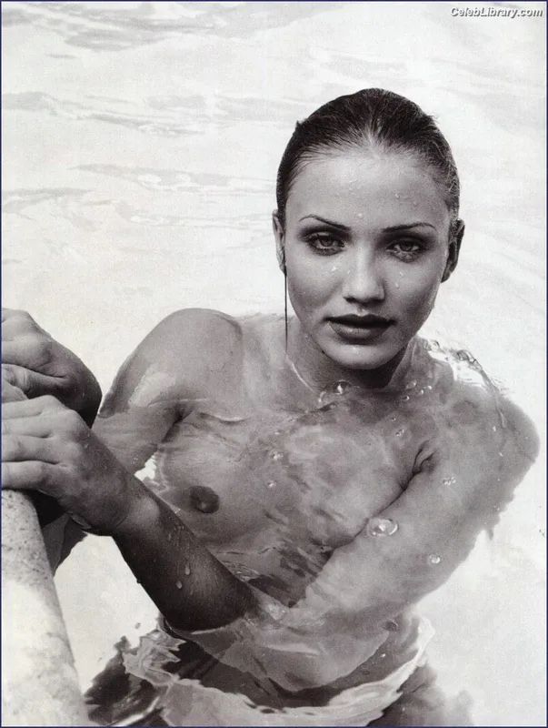 Cameron Diaz photo 17 of 215