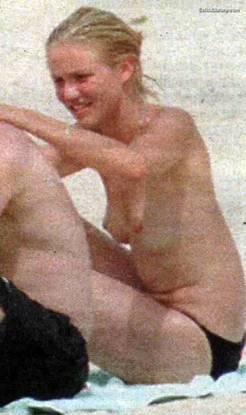 Cameron Diaz photo 1 of 215
