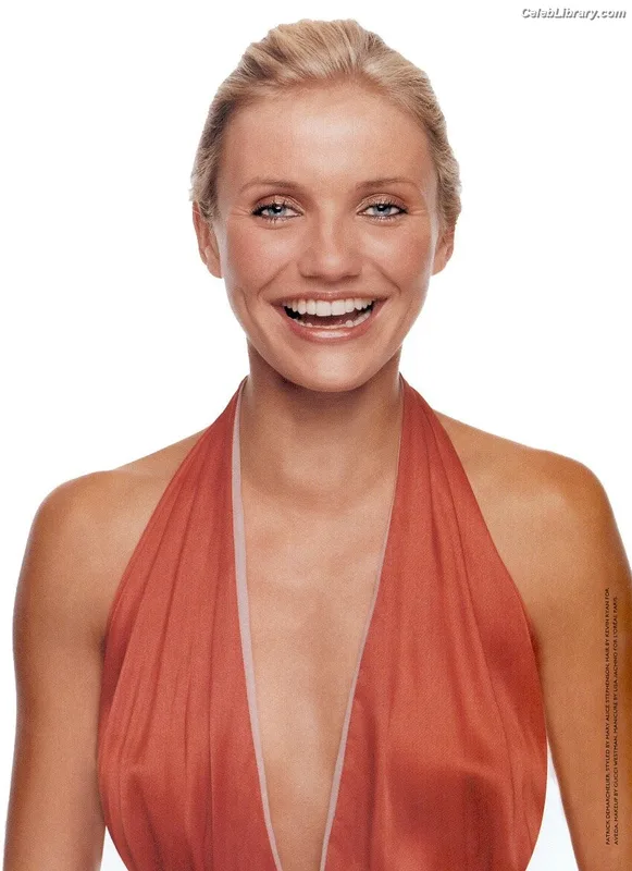 Cameron Diaz photo 18 of 215