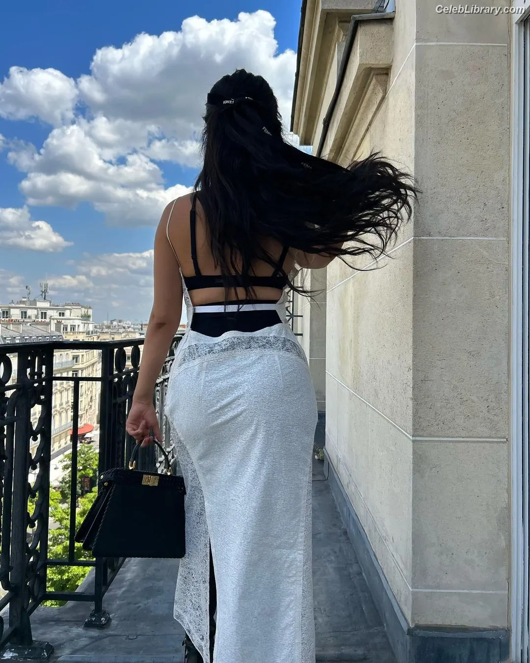 Camila Cabello photo 11 of 2278