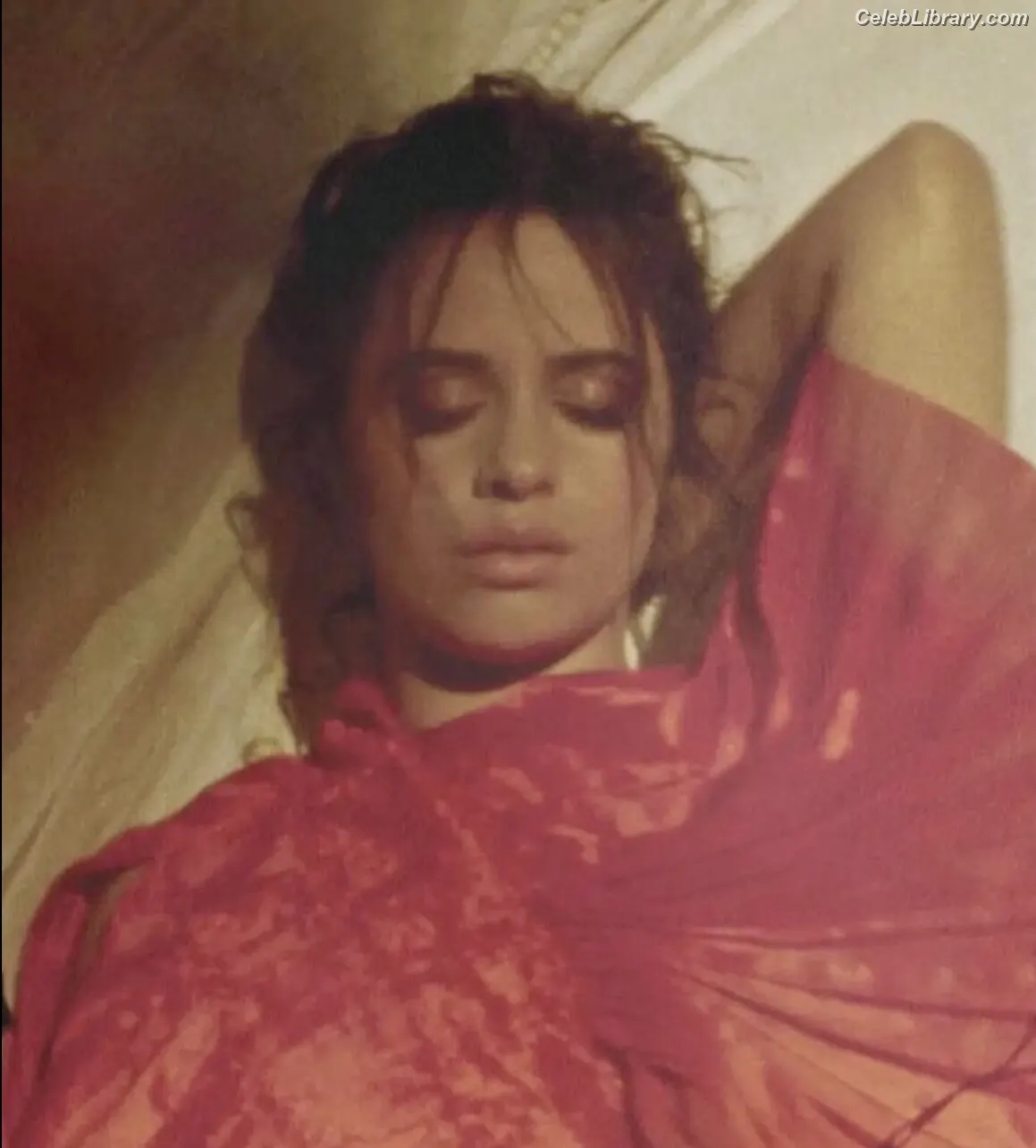 Camila Cabello photo 5 of 2278