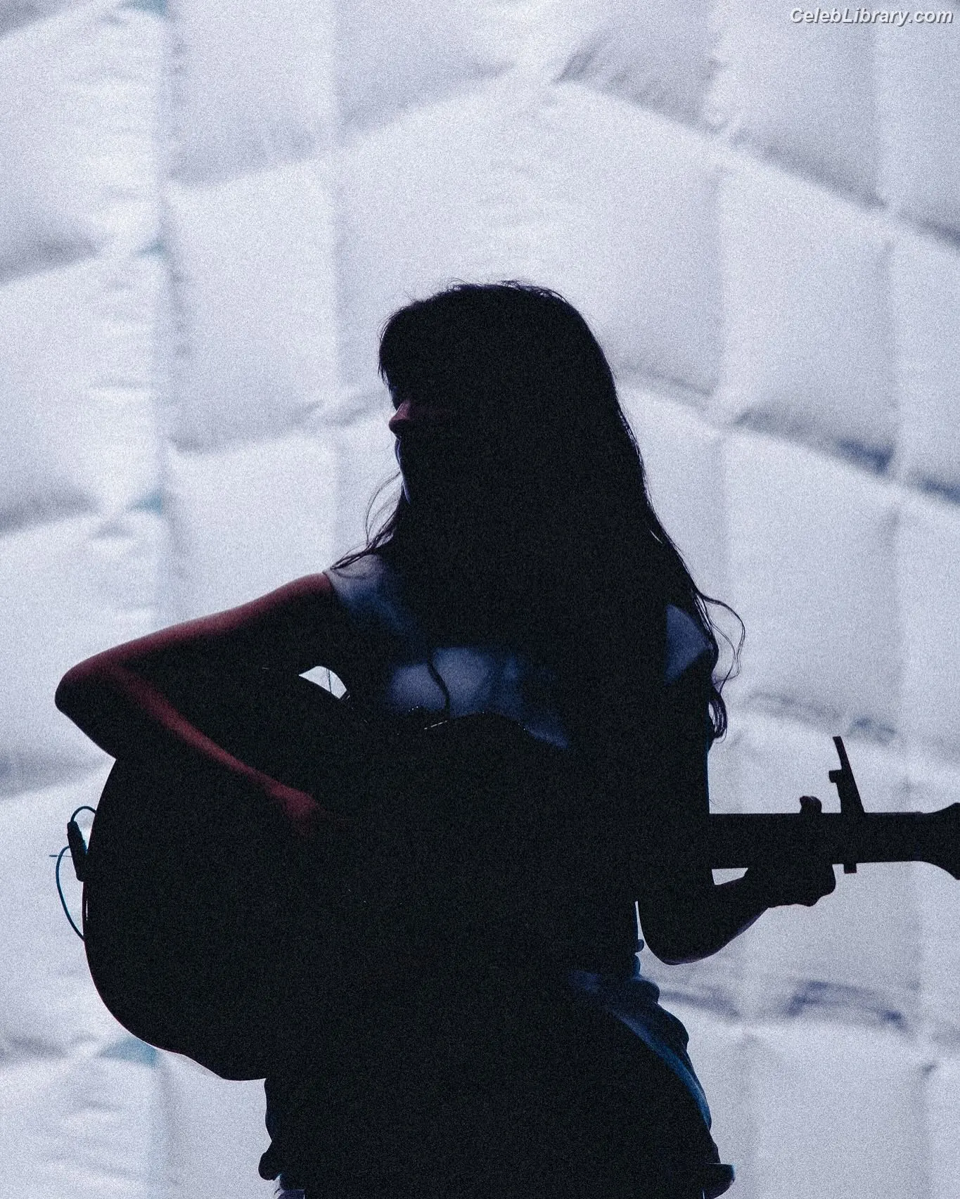 Camila Cabello photo 16 of 2278
