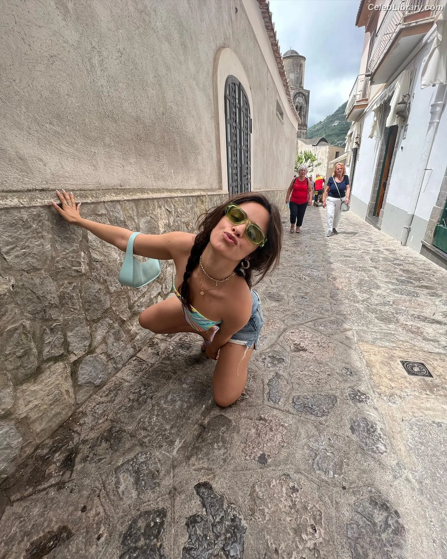 Camila Cabello photo 18 of 2278