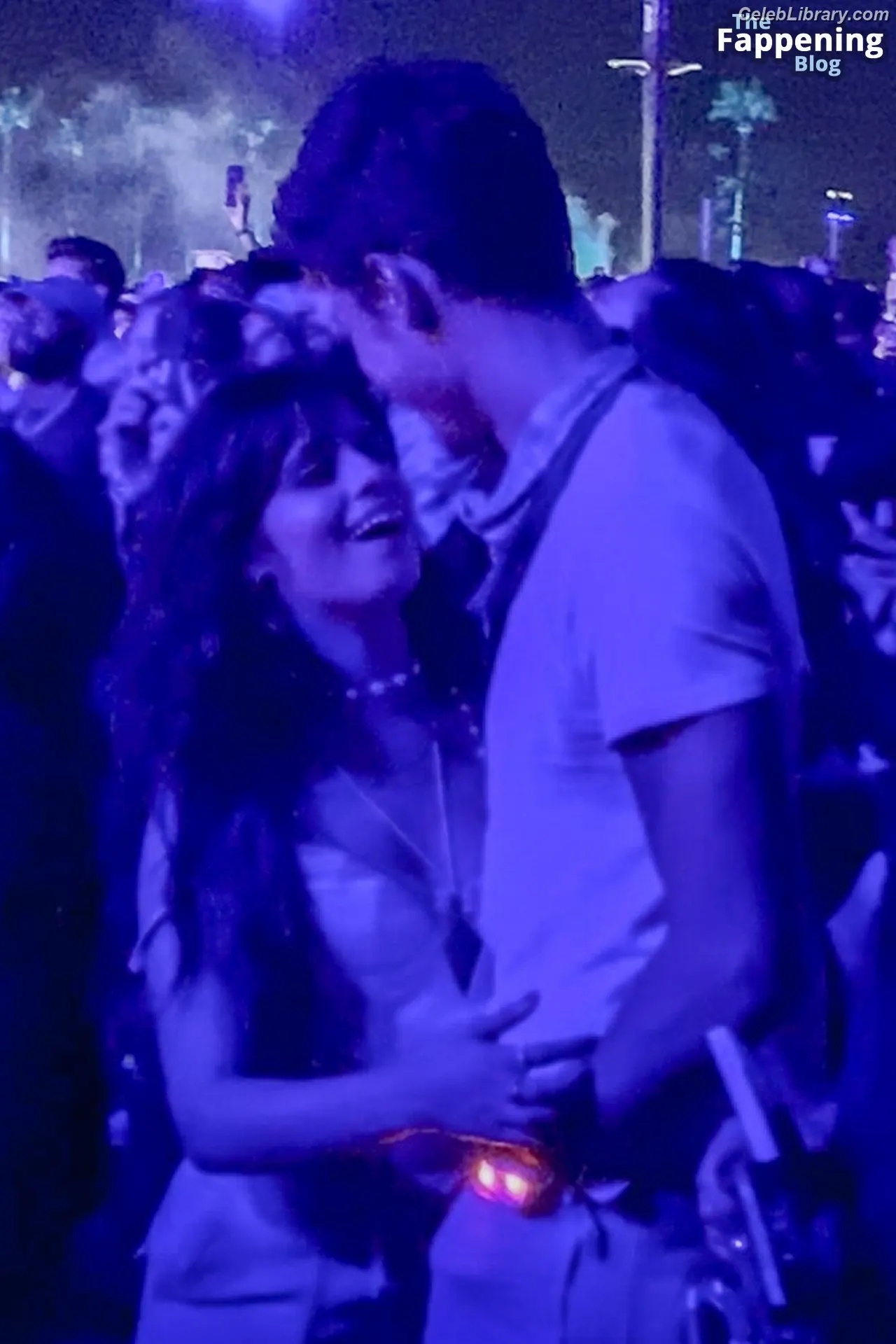 Camila Cabello photo 3 of 2278