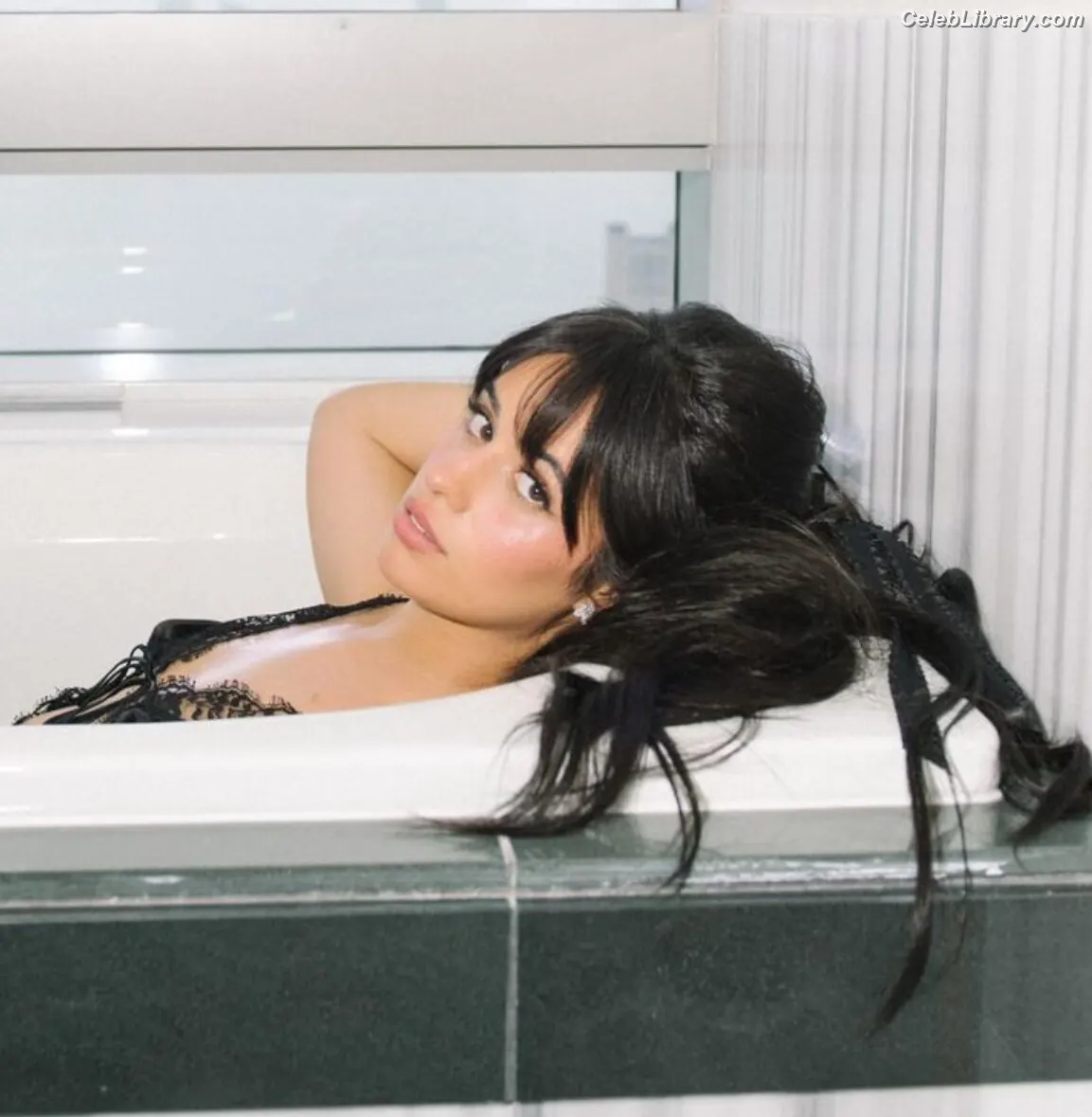 Camila Cabello photo 11 of 2278