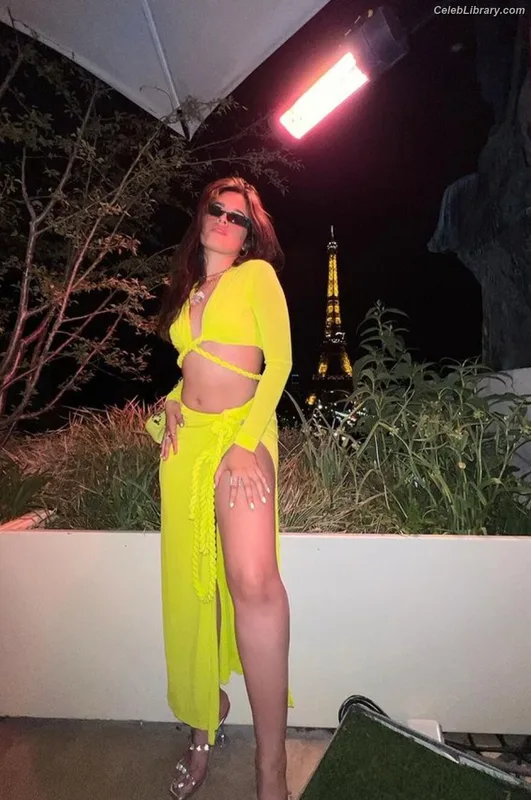 Camila Cabello photo 15 of 2287