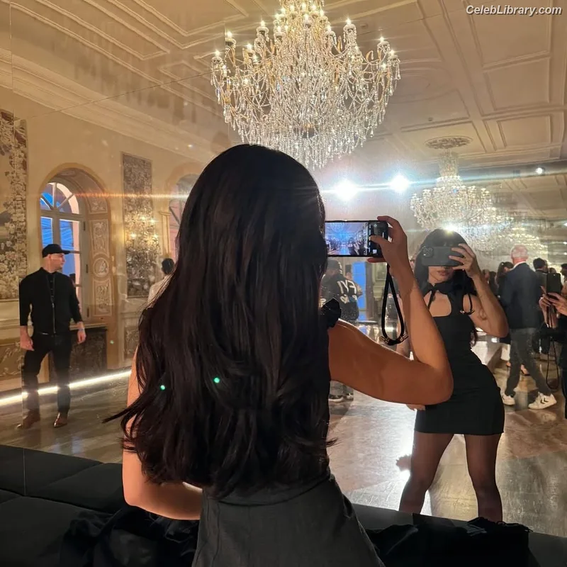 Camila Cabello photo 21 of 2287