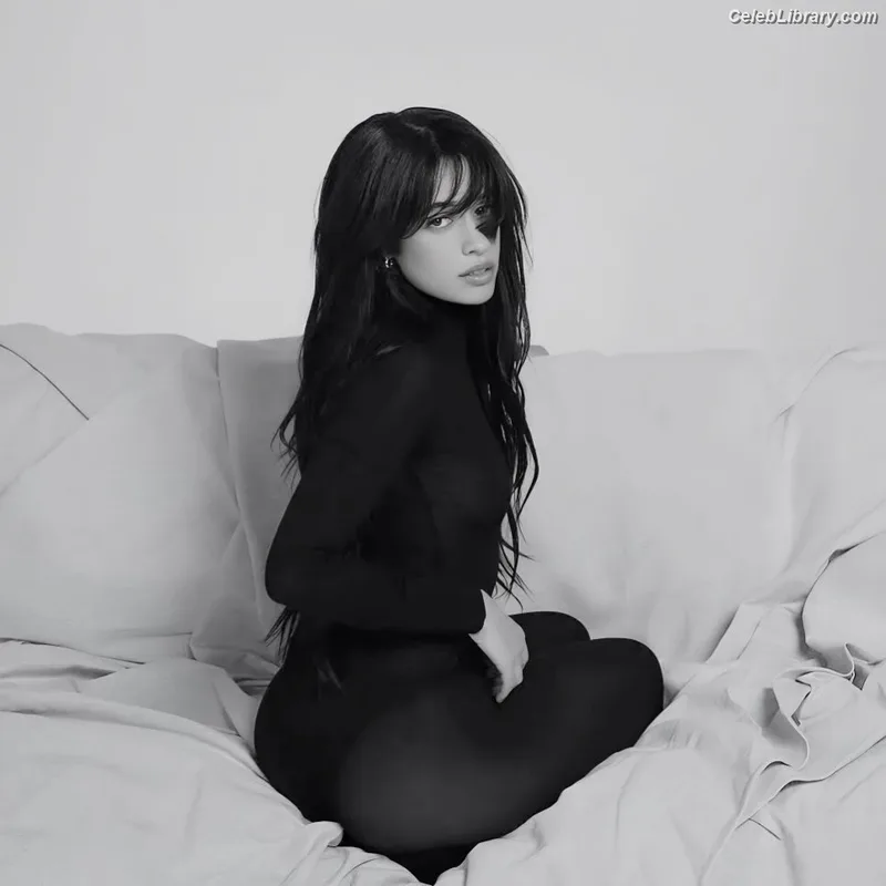 Camila Cabello photo 5 of 2287