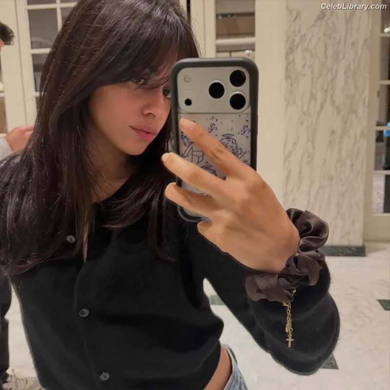 Camila Cabello photo 11 of 2287